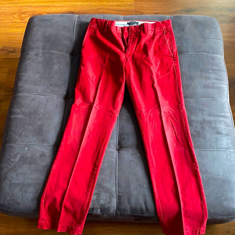 Banana republic red chinos